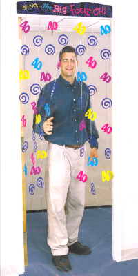 Doorway Curtain 40, Portaldekoration zum 40. Geburtstag
