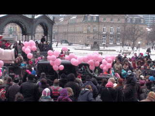 Luftballons auf Umzügen. Karneval und Fasching
