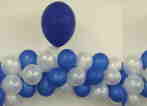 Girlande-aus-Luftballons-und-Riesenballons-Ballondekoration