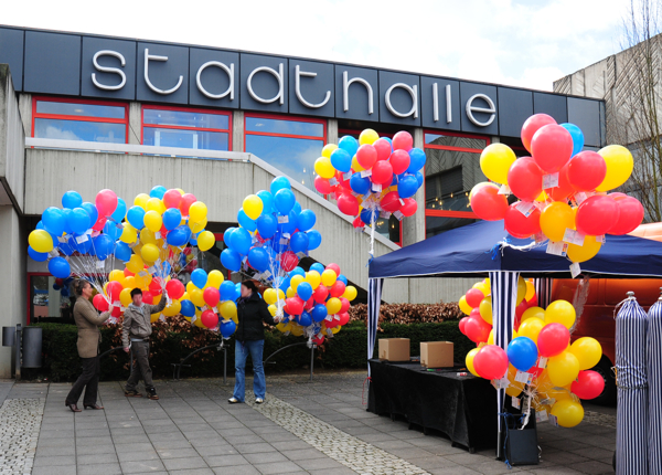 Ballonservice Verteilaktionen Luftballons verschenken